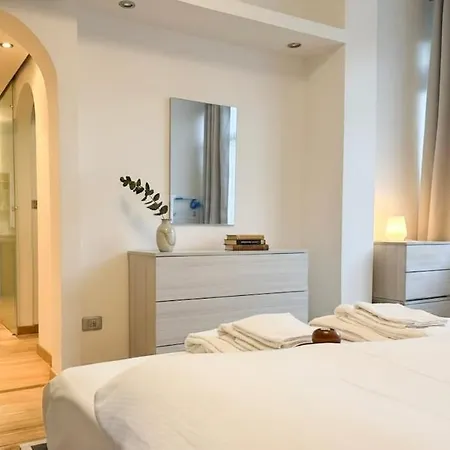 Fiume 34 - Bilocale Luminoso E Moderno A Apartamento Sondrio